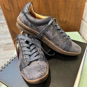 Comfortiva | blue leather casual shoes